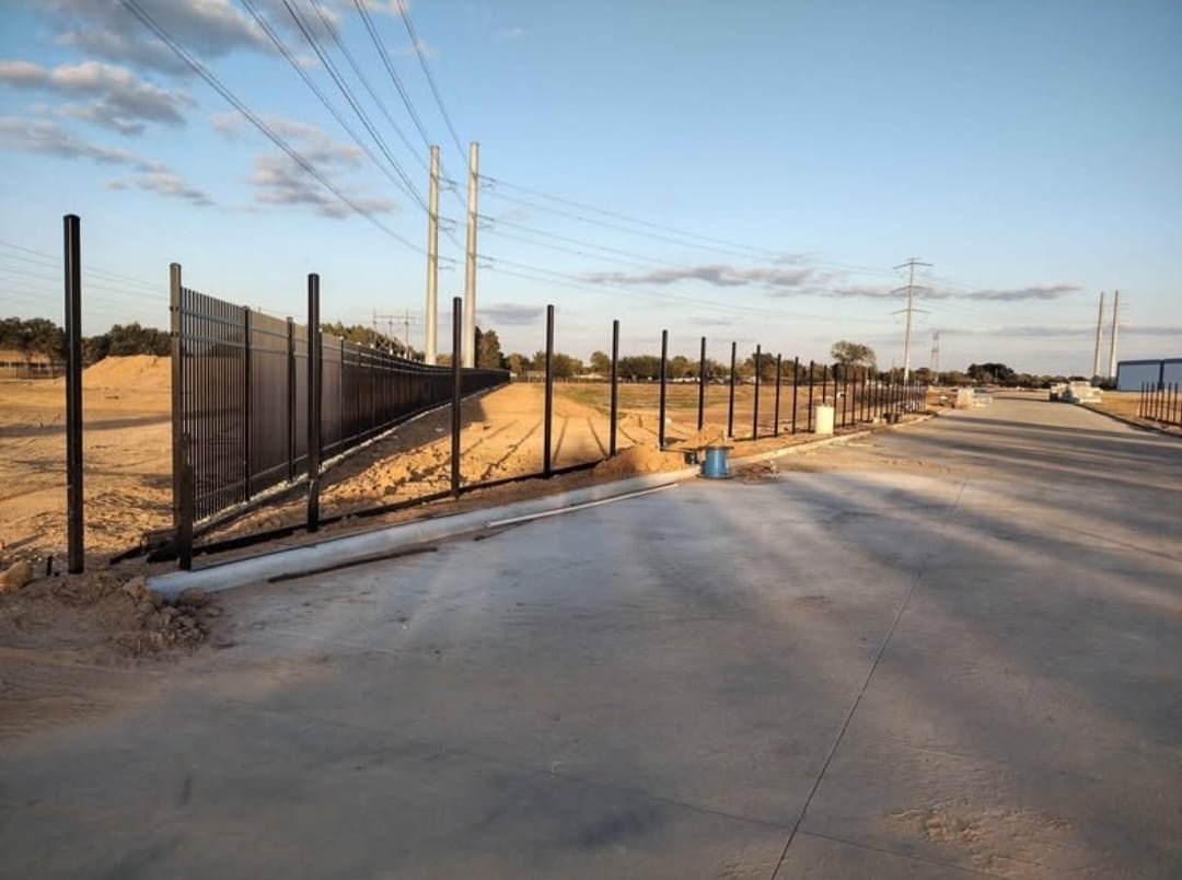 Ornamental iron fence run by Affordable Texas Steel near Houston